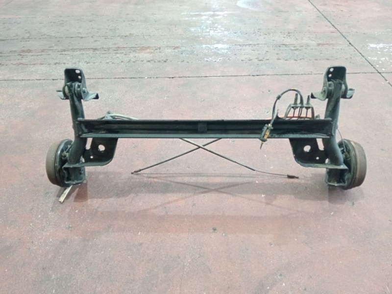 Recambio de puente trasero para renault clio ii (bb_, cb_) 1.5 dci (b/cb08) referencia OEM IAM   