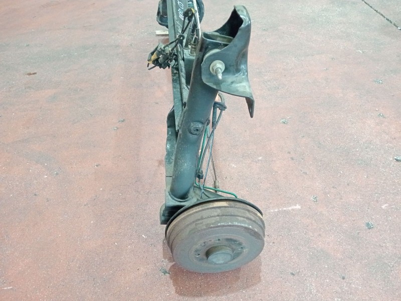 Recambio de puente trasero para renault clio ii (bb_, cb_) 1.5 dci (b/cb08) referencia OEM IAM   