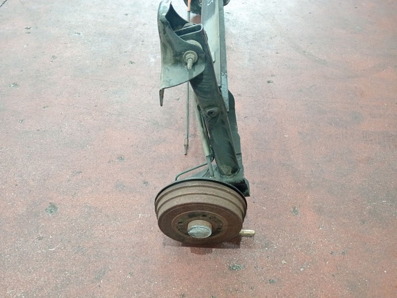 Recambio de puente trasero para renault clio ii (bb_, cb_) 1.5 dci (b/cb08) referencia OEM IAM   