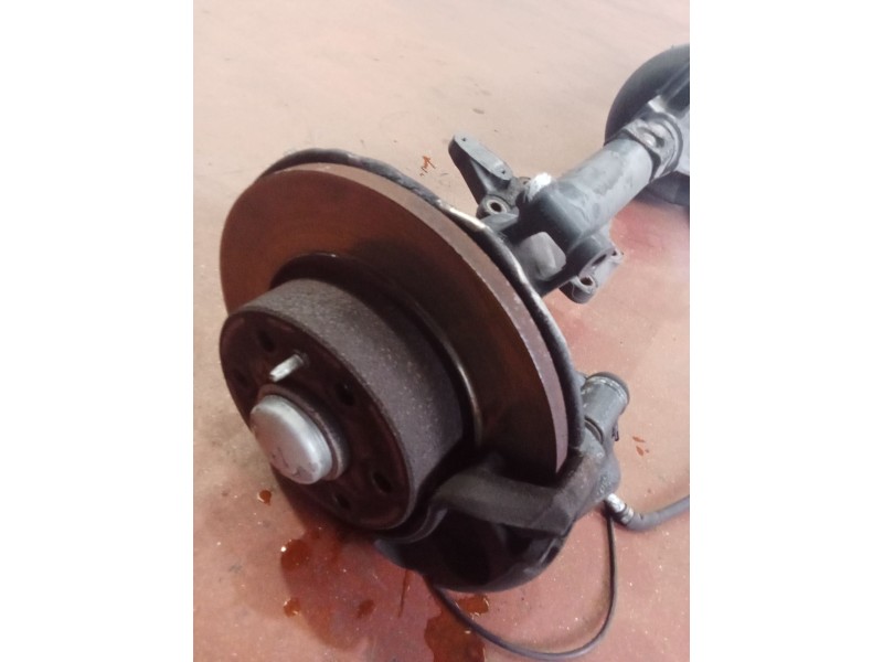 Recambio de puente trasero para iveco daily vi furgoneta 33s13, 35s13, 35c13 referencia OEM IAM   DISCO /ABS