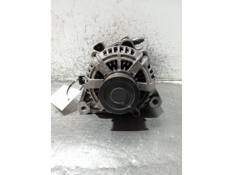 Recambio de alternador para hyundai sonata v (nf) 2.0 crdi referencia OEM IAM 3730027021 021319262 