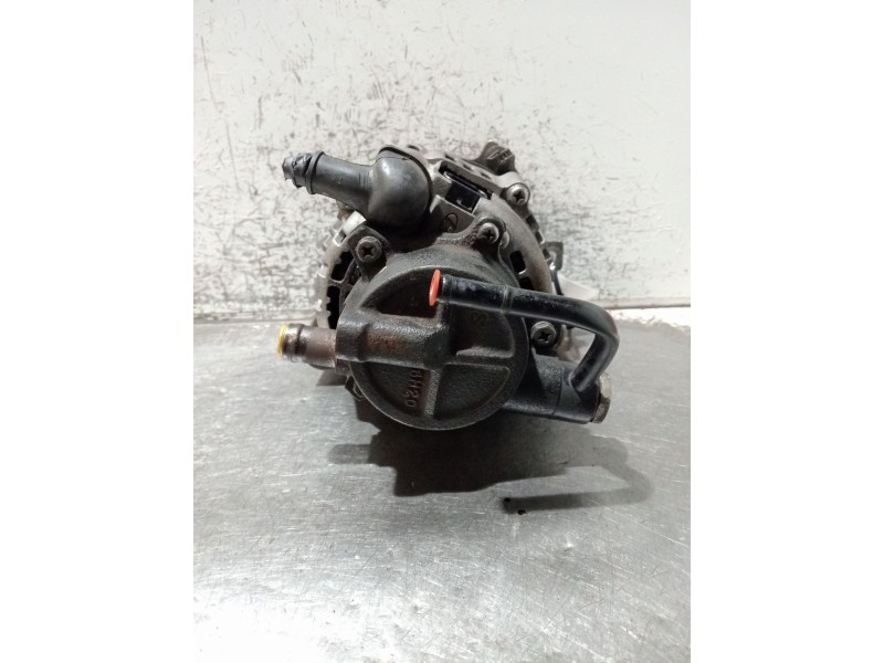 Recambio de alternador para hyundai sonata v (nf) 2.0 crdi referencia OEM IAM 3730027021 021319262 