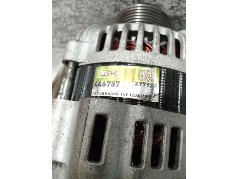 Recambio de alternador para kia magentis ii (mg) 2.0 crdi referencia OEM IAM 446757  