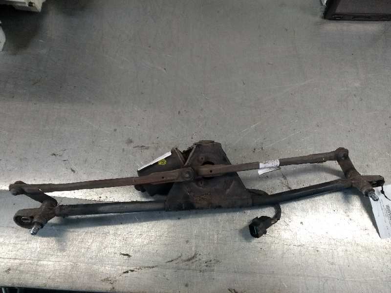 Recambio de motor limpia delantero para hyundai sonata (y4) 2.5i v6 gls referencia OEM IAM   