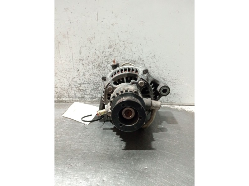 Recambio de alternador para rover 200 ii hatchback (rf) 220 d/sd referencia OEM IAM YLE101650 1002132320 
