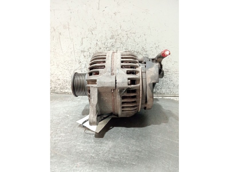 Recambio de alternador para iveco massif single cab 3.0 hpi referencia OEM IAM 504057813 0124525064 