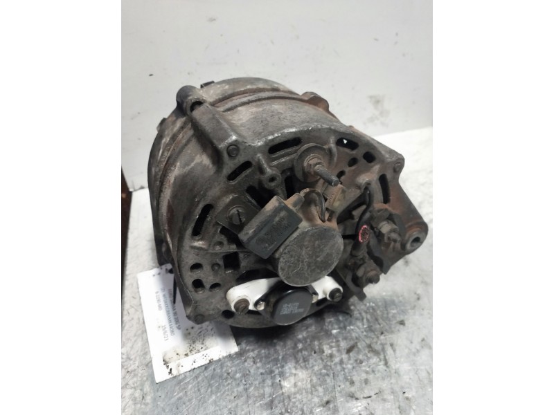 Recambio de alternador para ford sierra berlina gl referencia OEM IAM 0120469635  