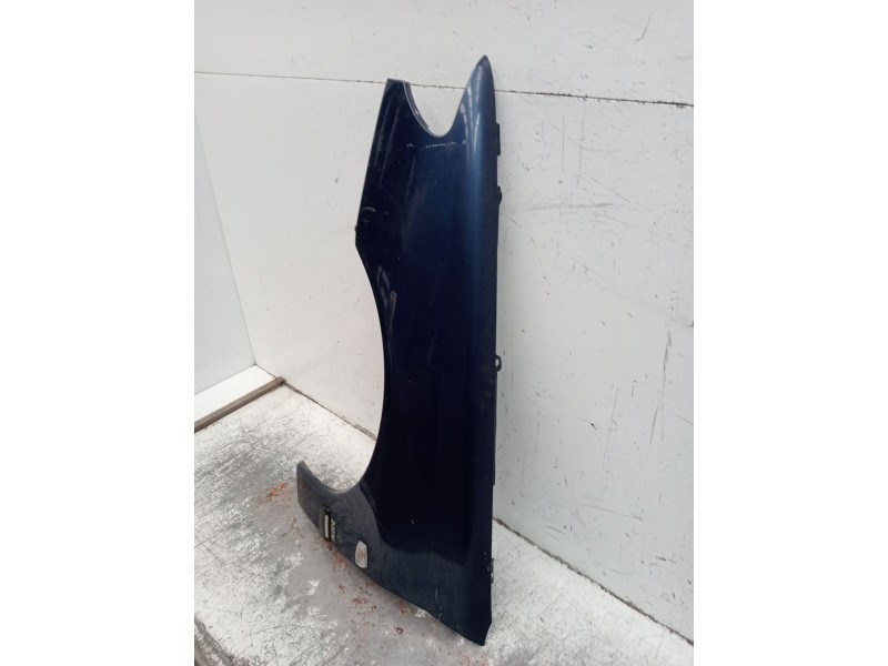 Recambio de aleta delantera izquierda para peugeot 406 (8b) 2.0 hdi 110 referencia OEM IAM   