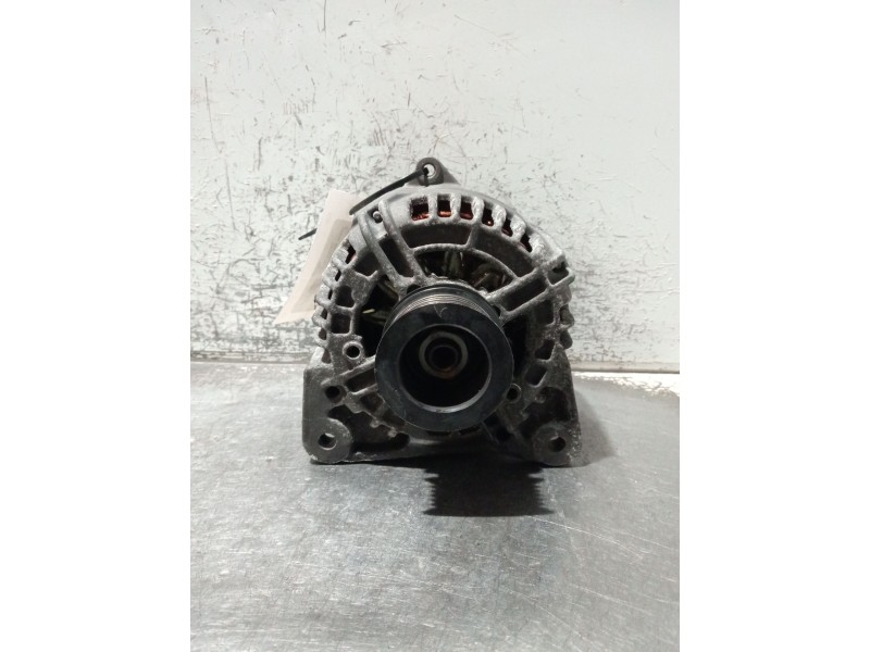 Recambio de alternador para renault megane iii hatchback (bz0/1_, b3_) 1.6 16v (bz1b, bz1h) referencia OEM IAM 8200660025 012442