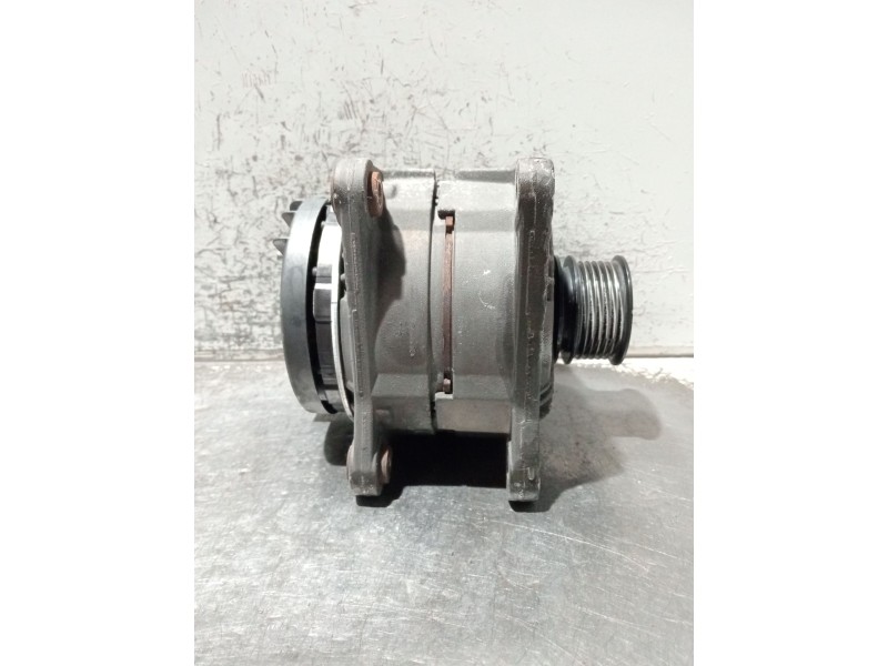 Recambio de alternador para renault megane iii hatchback (bz0/1_, b3_) 1.6 16v (bz1b, bz1h) referencia OEM IAM 8200660025 012442