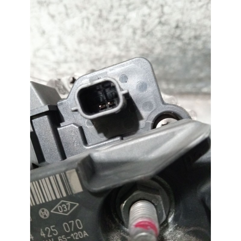 Recambio de alternador para renault megane iii hatchback (bz0/1_, b3_) 1.6 16v (bz1b, bz1h) referencia OEM IAM 8200660025 012442