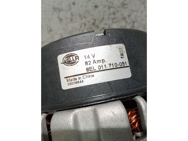 Recambio de alternador para citroën xsara (n1) 1.9 td referencia OEM IAM 8EL011710051 26006944 