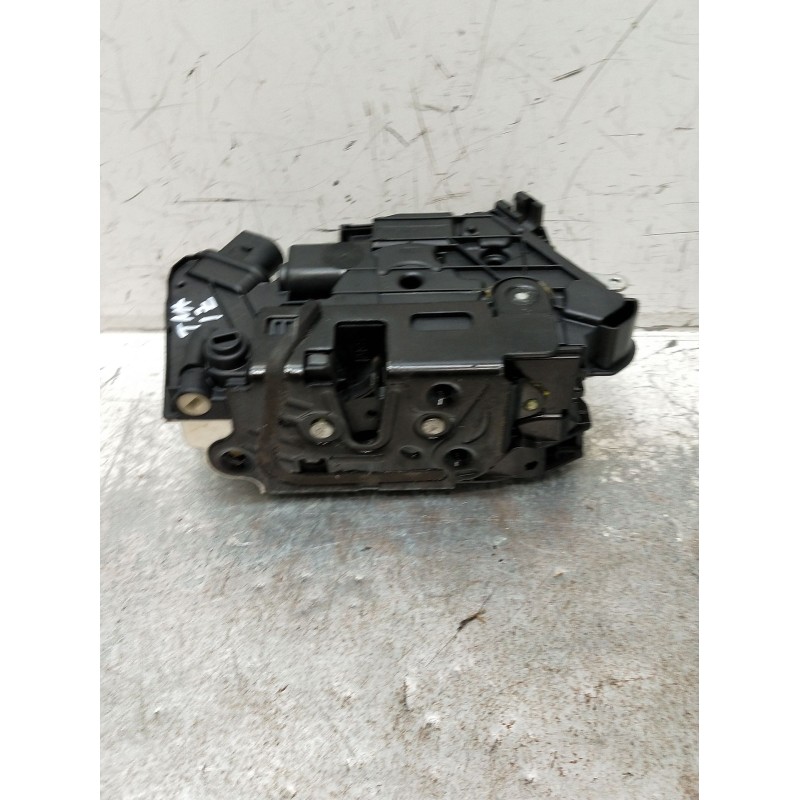 Recambio de motor cierre centralizado trasero izquierdo para volkswagen passat cc b6 (357) 2.0 tdi referencia OEM IAM 5N0839015D