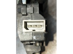 Recambio de motor cierre centralizado porton para volkswagen passat cc b6 (357) 2.0 tdi referencia OEM IAM 4F827505D 4P  2