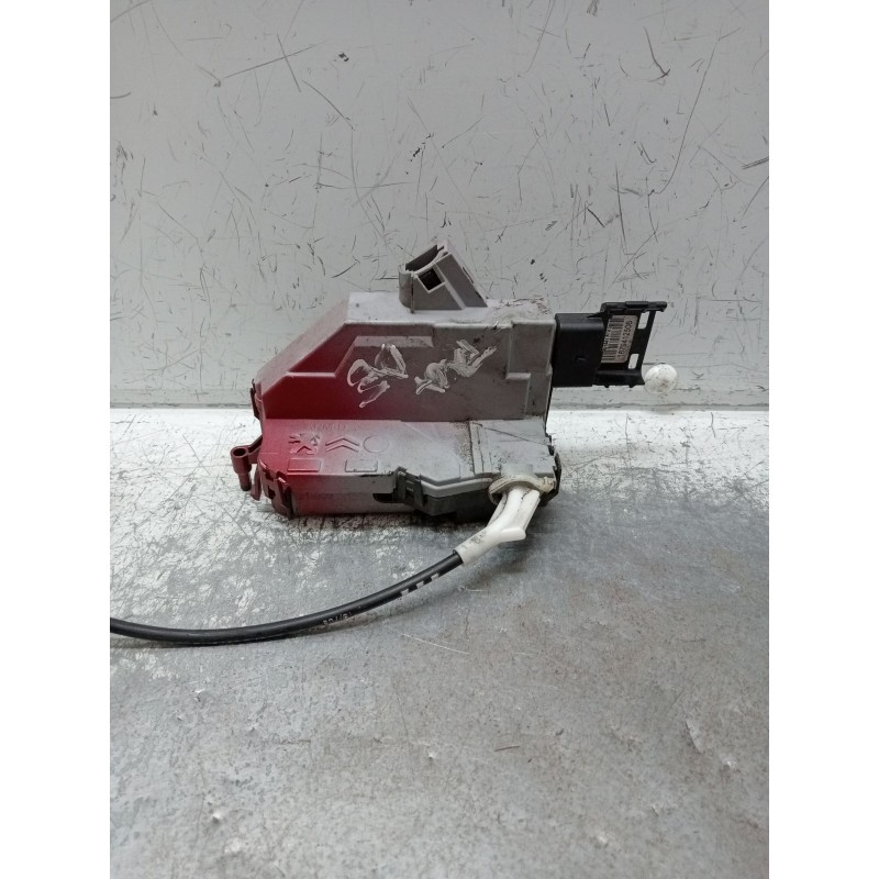 Recambio de motor cierre centralizado trasero derecho para peugeot 308 sw i (4e_, 4h_) 1.6 hdi referencia OEM IAM PSA567164 5P 2