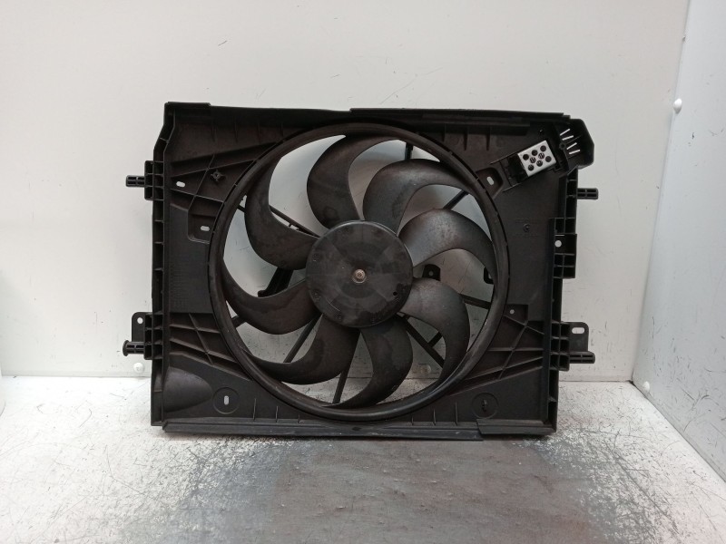 Recambio de electroventilador para renault captur i (j5_, h5_) 1.2 tce 120 referencia OEM IAM 21416812R  