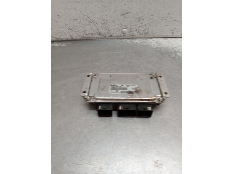 Recambio de centralita motor uce para citroën saxo (s0, s1) 1.1 x, sx referencia OEM IAM 0261206246 9637838780 