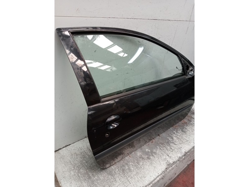 Recambio de puerta delantera derecha para peugeot 206 hatchback (2a/c) 1.4 i referencia OEM IAM  3P 