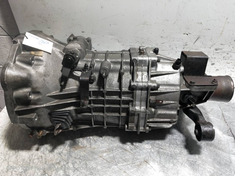 Recambio de caja cambios para hyundai h1 referencia OEM IAM 2011441  