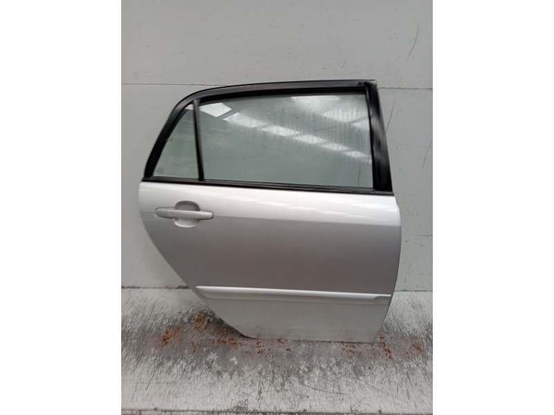 Recambio de puerta trasera derecha para toyota corolla (_e12_) 1.6 vvt-i (zze121_) referencia OEM IAM  5P 