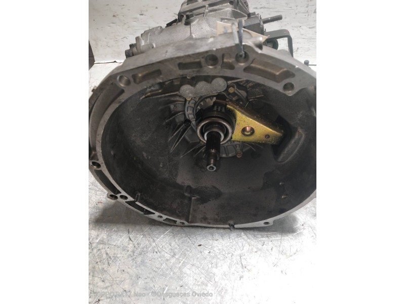 Recambio de caja cambios para hyundai h1 referencia OEM IAM 2011441  