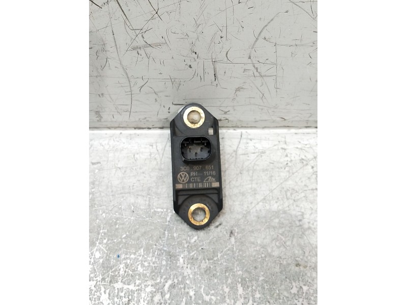 Recambio de sensor para volkswagen passat cc b6 (357) 2.0 tdi referencia OEM IAM 3C0907651  