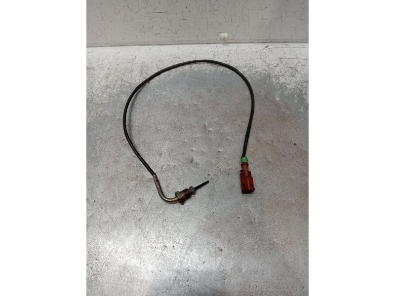 Recambio de sensor para volkswagen passat cc b6 (357) 2.0 tdi referencia OEM IAM 03L906088BH  