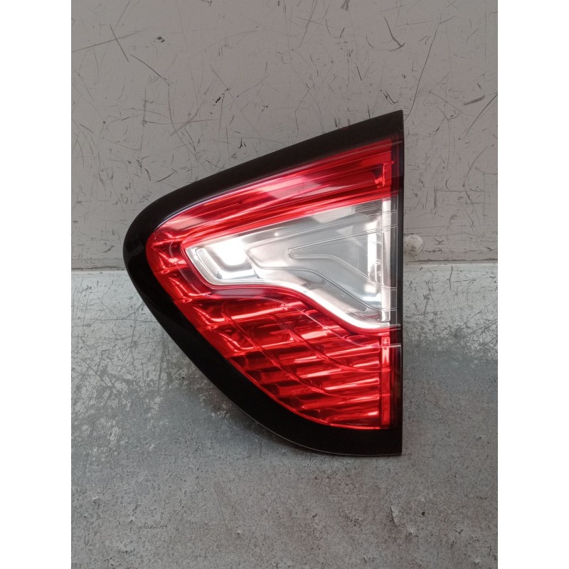 Recambio de piloto trasero derecho interior para renault captur i (j5_, h5_) 1.2 tce 120 referencia OEM IAM 265500812R  
