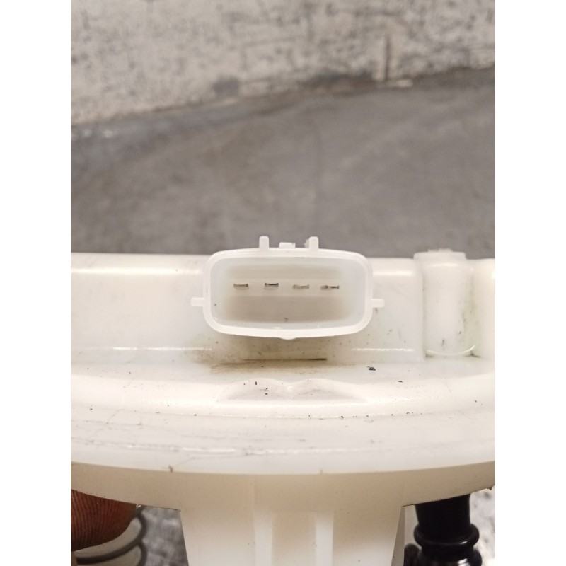 Recambio de bomba combustible para renault clio iii (br0/1, cr0/1) 1.2 16v (br02, br0j, br11, cr02, cr0j, cr11) referencia OEM I