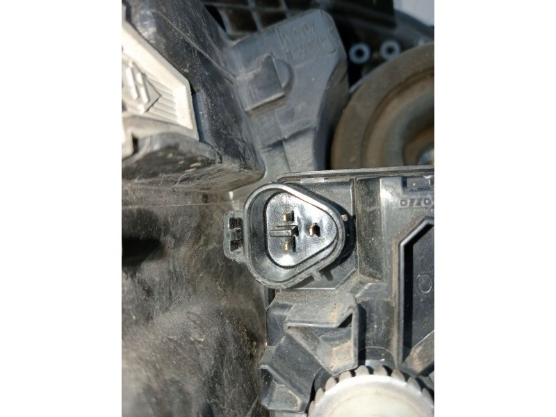 Recambio de faro izquierdo para toyota avensis station wagon (_t25_) 2.2 d-4d (adt251_) referencia OEM IAM   