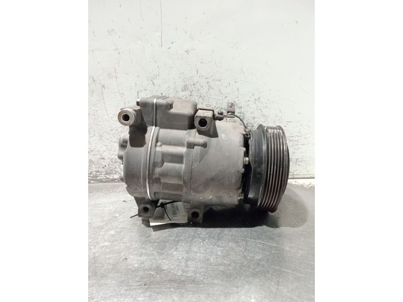 Recambio de compresor aire acondicionado para hyundai sonata v (nf) 2.0 crdi referencia OEM IAM F500DC4CA05  