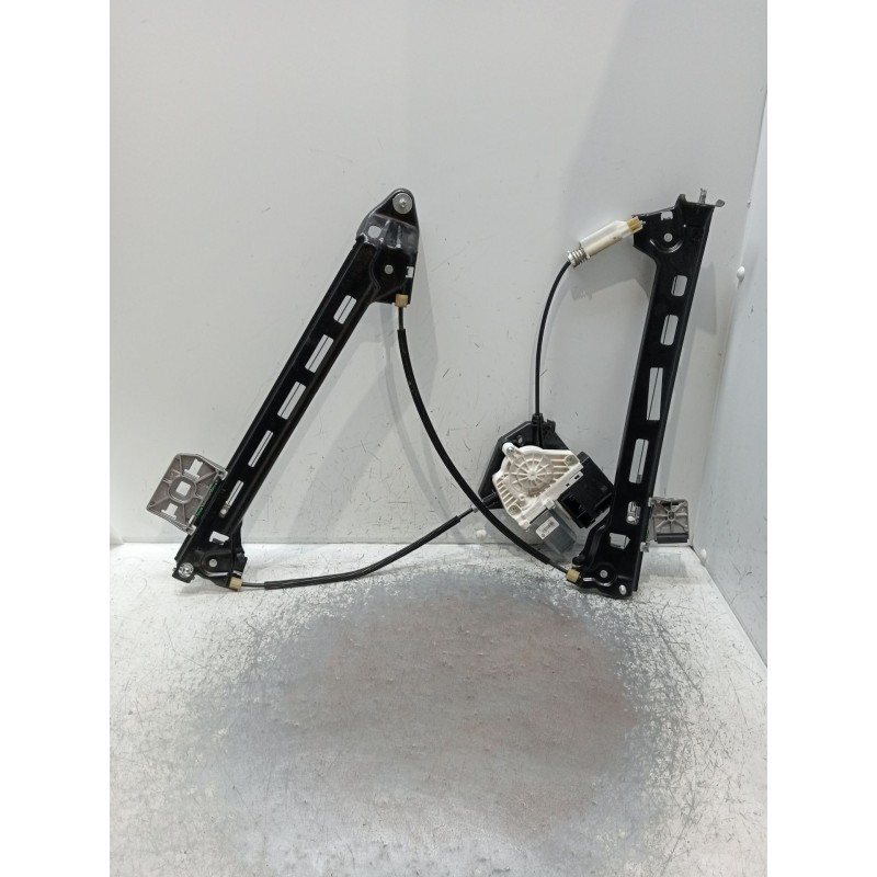 Recambio de elevalunas delantero derecho para volkswagen passat cc b6 (357) 2.0 tdi referencia OEM IAM 3C8837462J 4P 3C8959702
