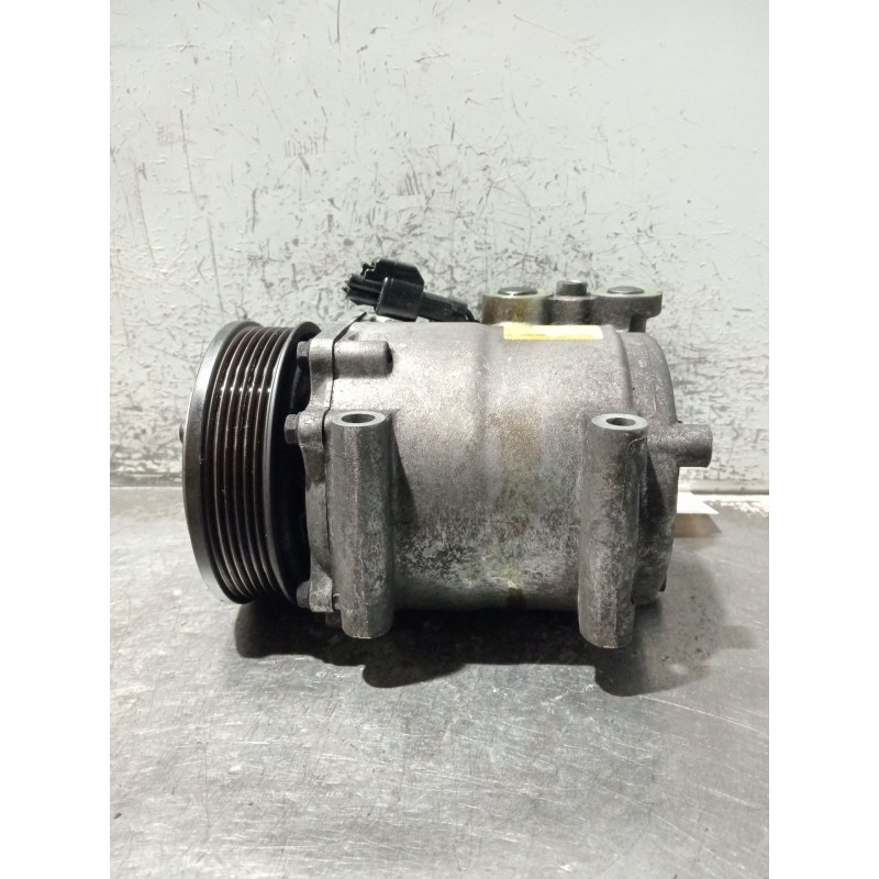 Recambio de compresor aire acondicionado para ford fiesta vi (cb1, ccn) 1.6 tdci referencia OEM IAM 8V5119D629DF  