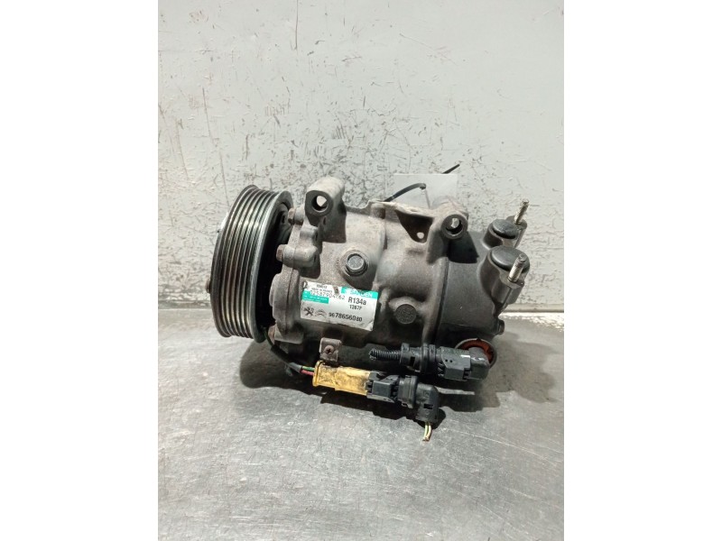 Recambio de compresor aire acondicionado para peugeot partner tepee 1.6 hdi 90 referencia OEM IAM 9678656080  