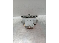 Recambio de pantalla multifuncion para toyota avensis station wagon (_t25_) 2.2 d-4d (adt251_) referencia OEM IAM 8611005020   2