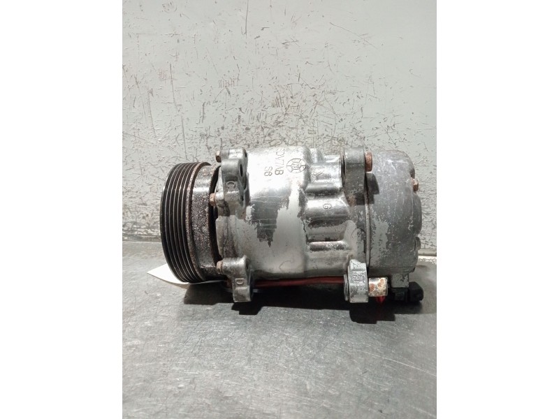 Recambio de compresor aire acondicionado para seat toledo i (1l2) 1.9 tdi referencia OEM IAM 1H0820803D  