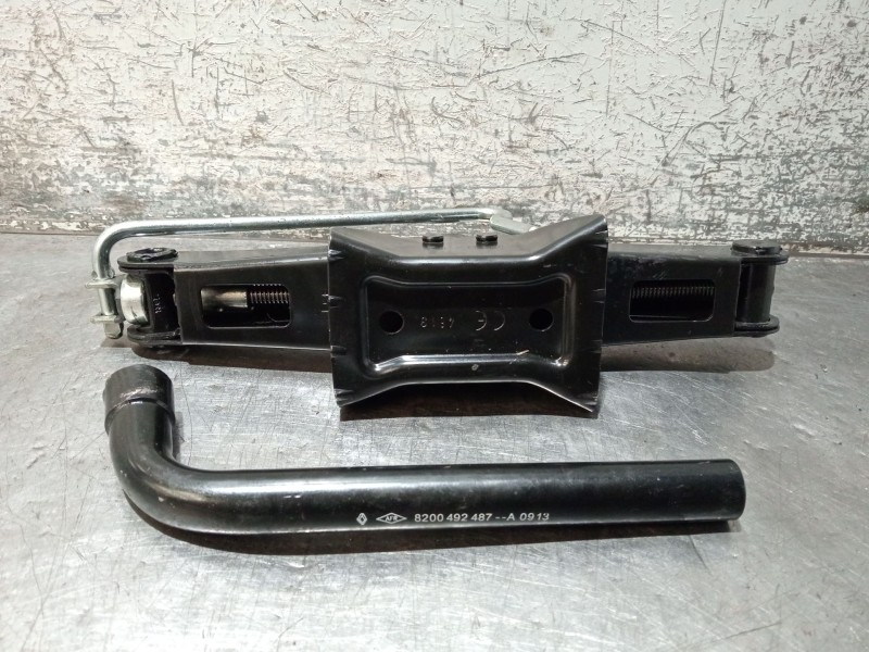 Recambio de gato para renault captur i (j5_, h5_) 1.2 tce 120 referencia OEM IAM 995502180R 8200492487 