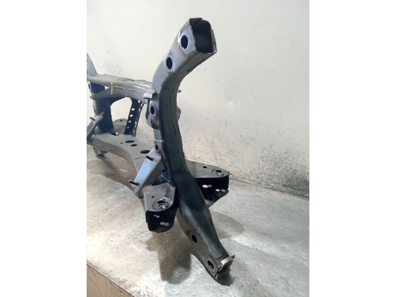 Recambio de puente trasero para mazda 3 (bm, bn) 2.2 d referencia OEM IAM  CUNA 