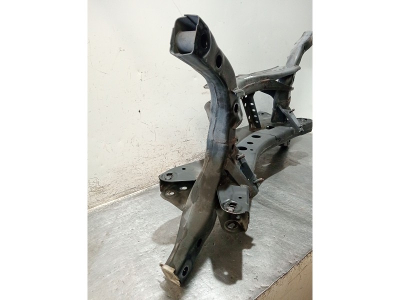 Recambio de puente trasero para mazda 3 (bm, bn) 2.2 d referencia OEM IAM  CUNA 