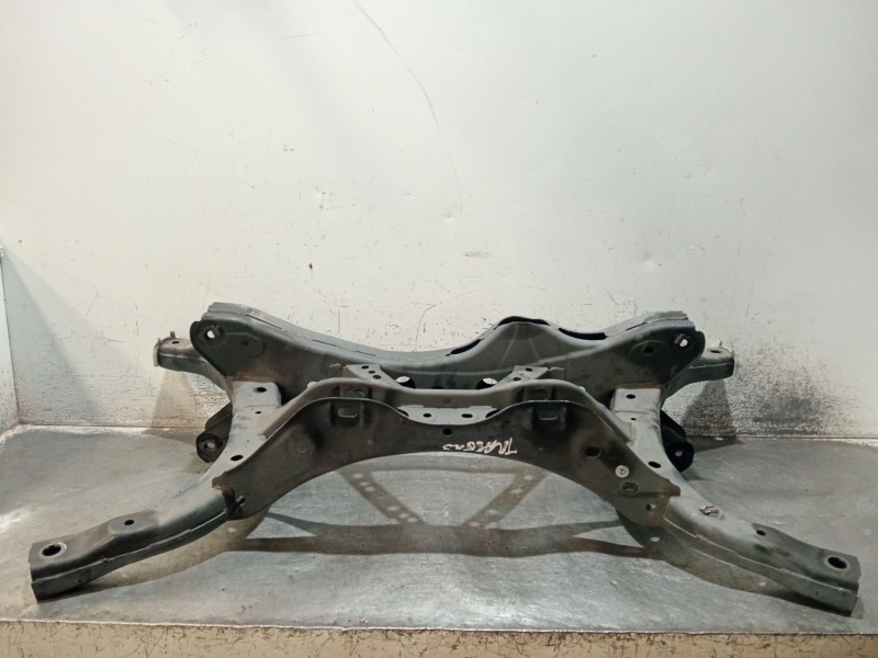 Recambio de puente trasero para mazda 3 (bm, bn) 2.2 d referencia OEM IAM  CUNA 