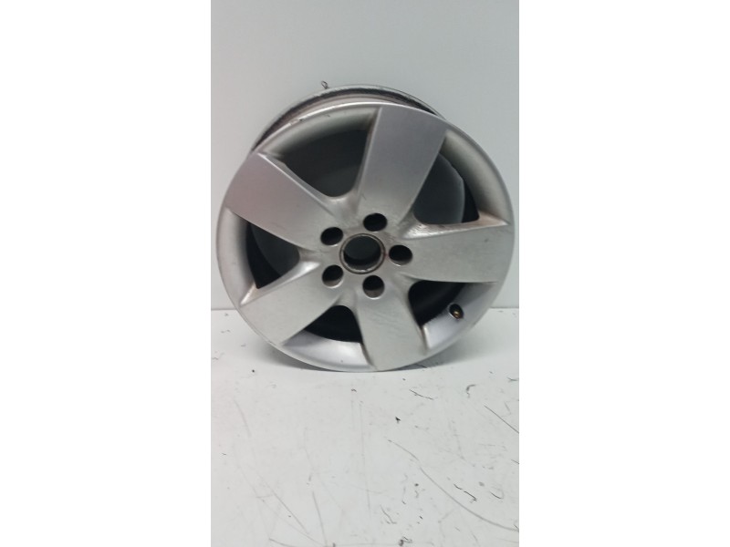 Recambio de juego llantas para audi a4 avant (b5) 1.8 referencia OEM IAM 7J16H2 4B0601025AA ET45