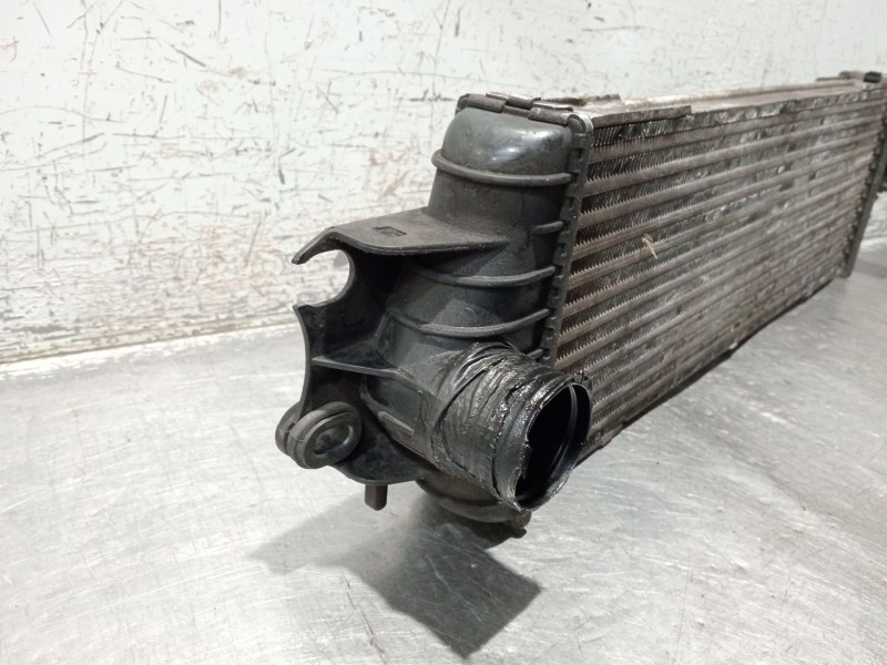 Recambio de intercooler para nissan primastar furgoneta (x83) 1.9 dci 100 referencia OEM IAM 7700312903 868926Q 