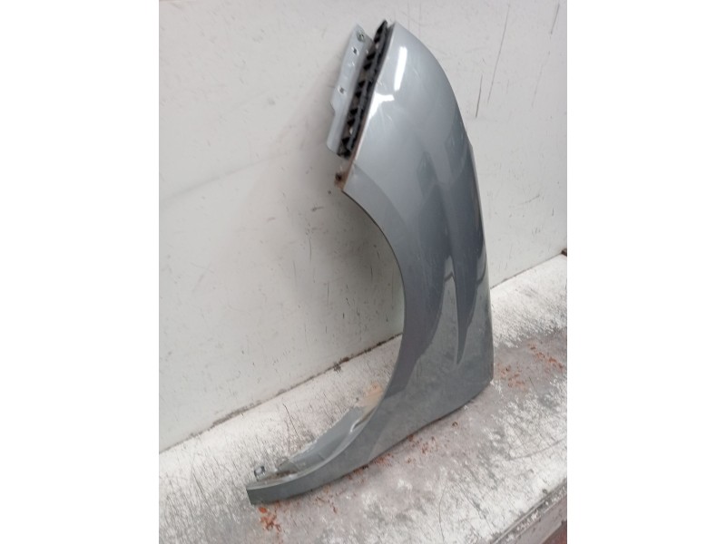 Recambio de aleta delantera izquierda para fiat doblo autobús (263_) 1.6 d multijet (263axd1b) referencia OEM IAM   