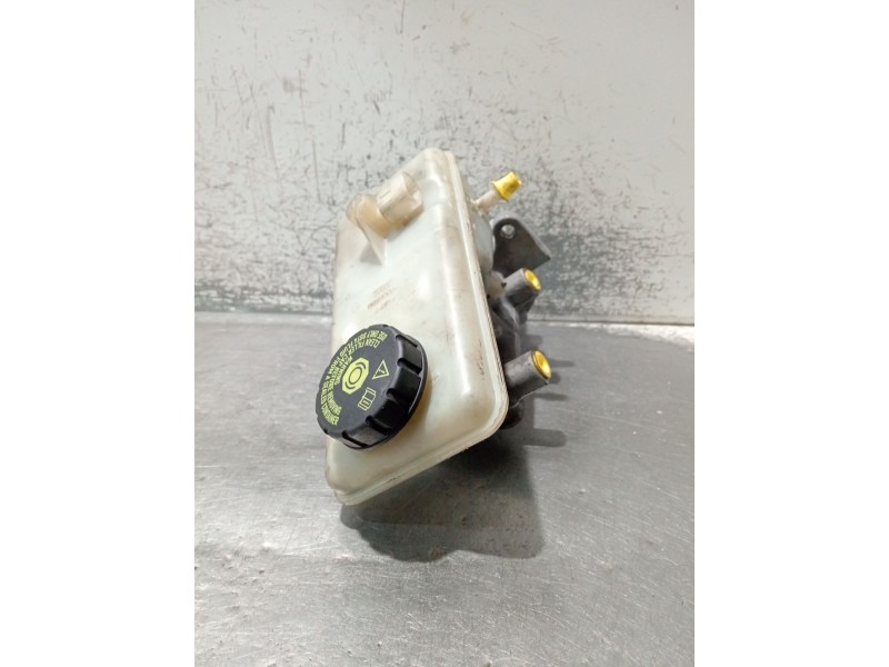 Recambio de bomba freno para nissan primastar furgoneta (x83) 1.9 dci 100 referencia OEM IAM 32067008C  