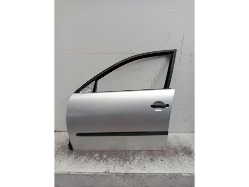 Recambio de puerta delantera izquierda para seat ibiza iii (6l1) 1.4 tdi referencia OEM IAM  5P 