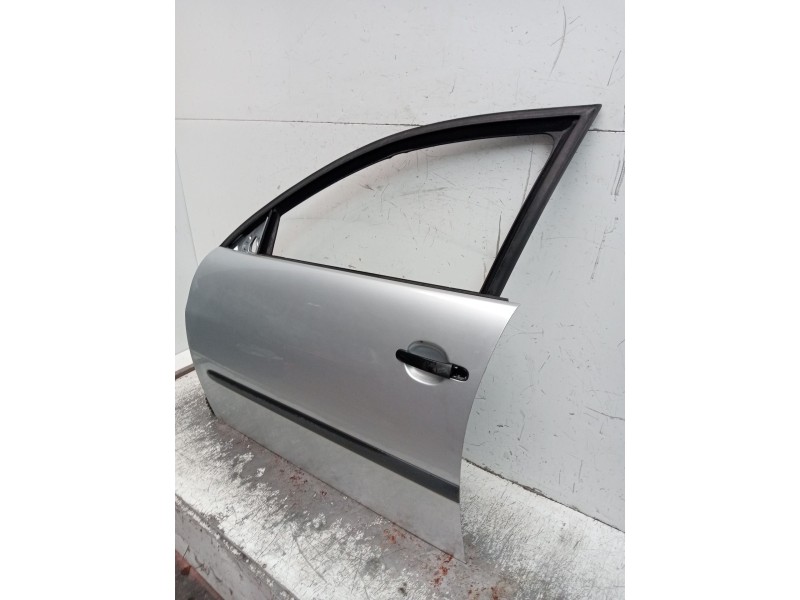 Recambio de puerta delantera izquierda para seat ibiza iii (6l1) 1.4 tdi referencia OEM IAM  5P 