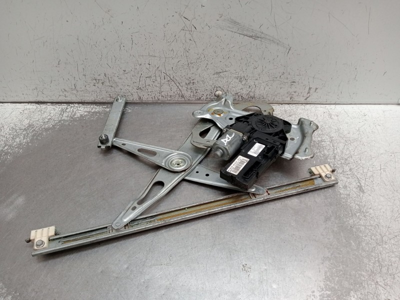 Recambio de elevalunas delantero izquierdo para renault megane iii hatchback (bz0/1_, b3_) 1.5 dci (bz09, bz0d, bz1w, bz29, bz14