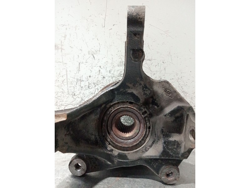 Recambio de mangueta delantera derecha para nissan primastar furgoneta (x83) 1.9 dci 100 referencia OEM IAM   