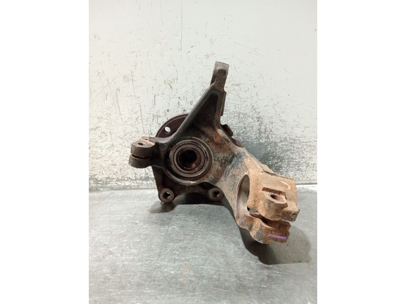 Recambio de mangueta delantera izquierda para peugeot 206 hatchback (2a/c) 1.9 d referencia OEM IAM   