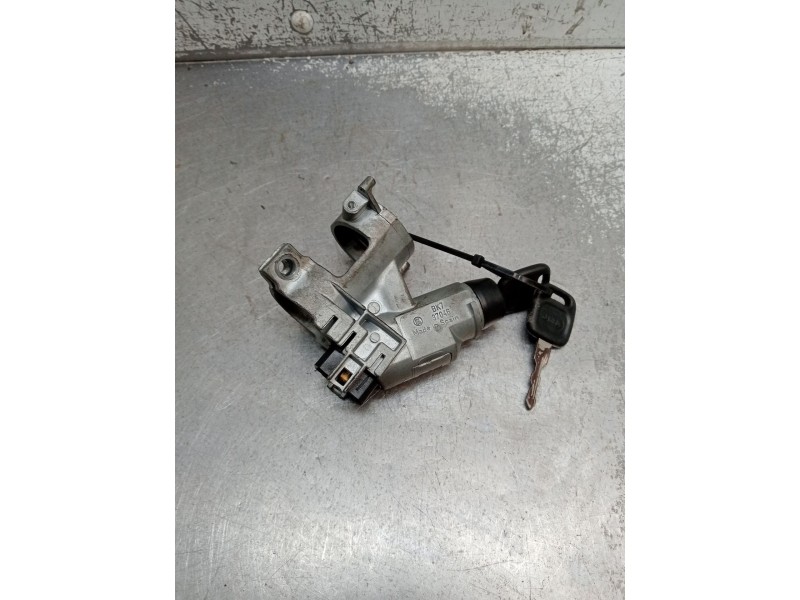 Recambio de conmutador de arranque para seat ibiza ii (6k1) 1.9 d referencia OEM IAM 357905851  